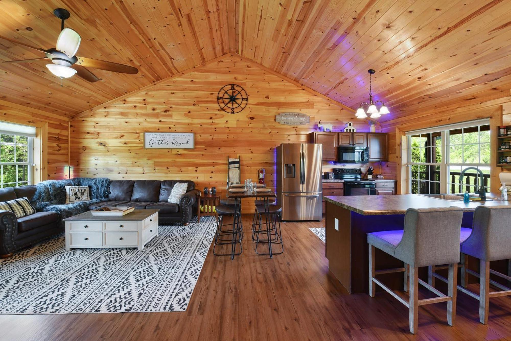Enchanted Forest Cabin And Teepee! Lights & Laser Show! Private Hot Tub! Unique Stay! Севьервилл Экстерьер фото